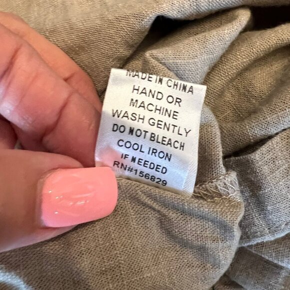 White Birch Taupe Linen Blend Romper with ruffled sleeve, Size Large - Picture 7 of 10